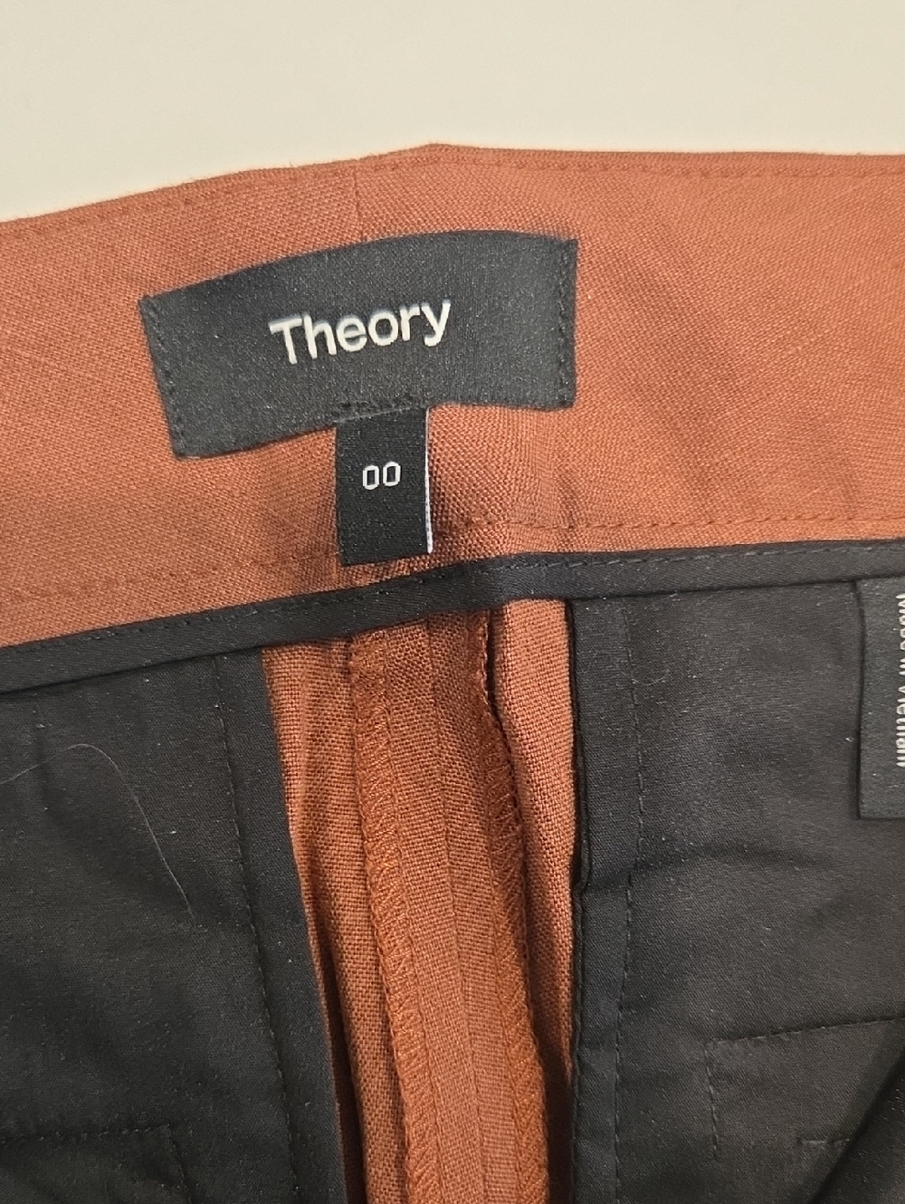 Theory High-Waist Rust Brown Tailored Shorts - Picture 2 of 3
